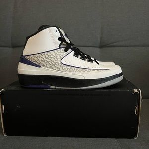 Nike Jordan Retro 2